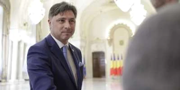 Viorel Ilie -  ministrul pentru relatia cu parlamentul FOTO Inquam Photos / Octav Ganea
