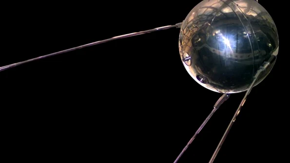 4 octombrie: Uniunea Sovietică a lansat în spaţiu primul satelit artificial Sputnik jpeg
