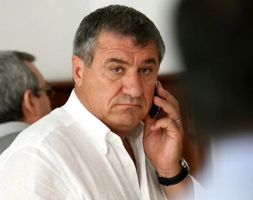 victor becali jpeg