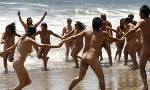 Nudiști în Cap d`Agde jpeg