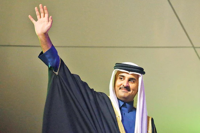 Emirul Şeic Tamim bin Hamad al Thani, din Qatar (38 de ani). Avere: 2,4 miliarde $