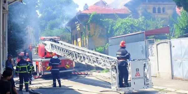 incendiu pompieri Galati 1
