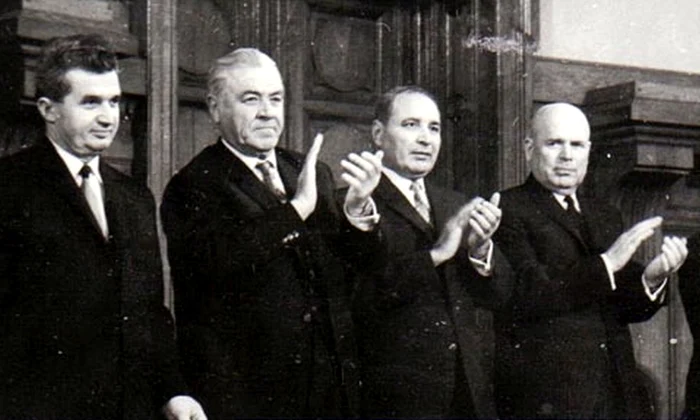 Cazul Gheorghe Apostol: De la prim secretar al C C  al P M R , la «derbedeu politic»  jpeg