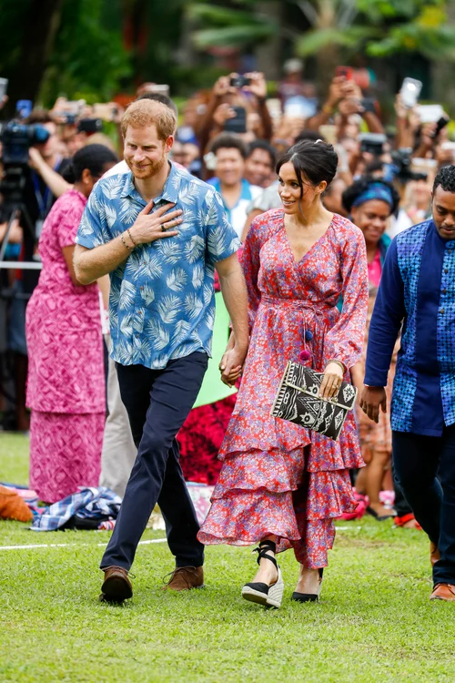 Prinţul Harry apreciat de australieni că a venit cu puţini însoţitori, deşi Meghan Markle este graviduţă şi avea nevoie de ajutor