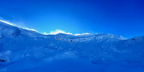 Avalanșă la Bâlea Lac foto fb avalanse in carpati jpg