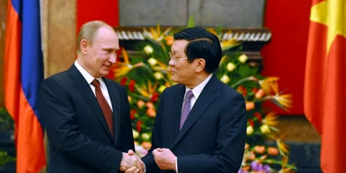 Vladimir Putin Truong Tan Sang FOTO Reuters