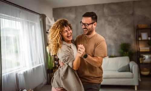 Relatia de cuplu ale acestor nativi se imbunatateste pana pe 27 octombrie  Sursa foto shutterstock 2480625331 jpg