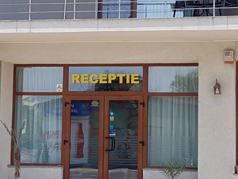 S-au scumpit vacanțele pe litoralul românesc: cel mai scump sejur costă cât 3 salarii minime