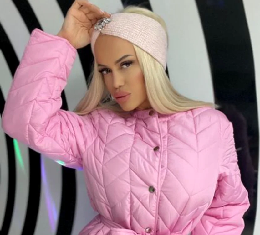 Anda Adam, amendată de Poliția din Cluj Foto: Instagram
