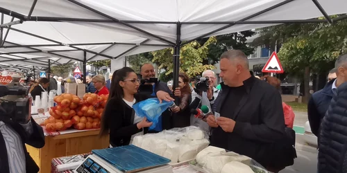 ministrul agriculturii, florin barbu, la ziua recoltei octombrie 2024 slatina foto alina mitran (9) jpg