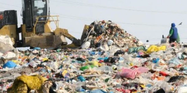 Trupul copilului a fost găsit la groapa de gunoi. FOTOArhivă