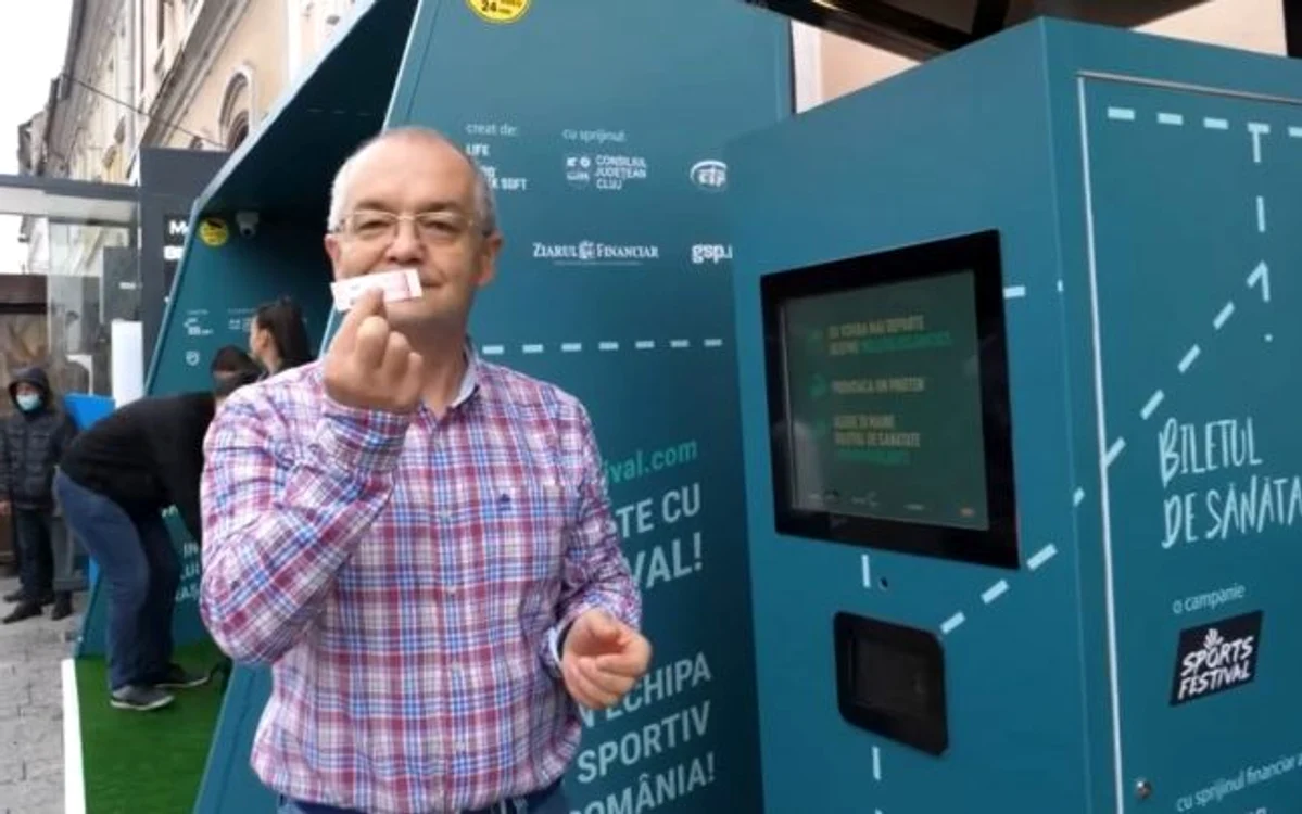 Emil Boc a făcut 20 de genoflexiuni, iar efortul său a fost răsplătit un bilet de autobuz