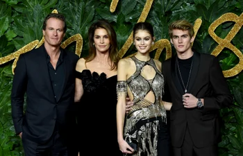 Cindy Crawford și familia  foto   Profimedia jpg