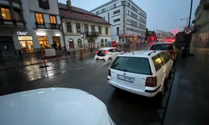 rupere nori cluj ploaie centrul orasului inundat 784108 jpg
