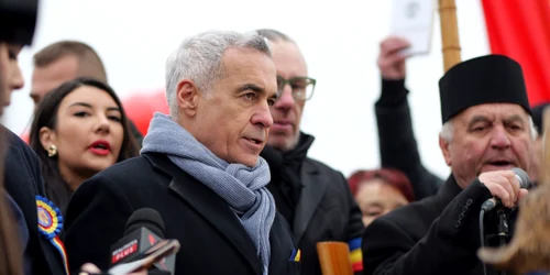 Calin Georgescu la ALba Iulia  1 decembrie 2025  Foto Inquam Photos Dana Cotovanu (2) jpg