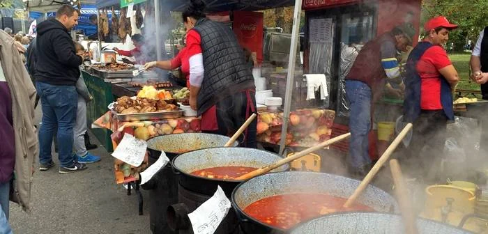 Festivalul Marii Uniri din Parcul Crângași are drept vedetă mâncarea din Republica Moldova