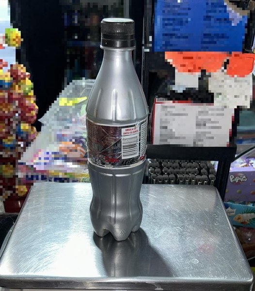 Bărbat reținut după ce polițiștii au găsit în casa sa 500 ml de mercur lichid