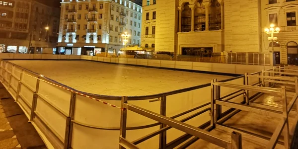 Pregătiri Târg de Crăciun Timişoara