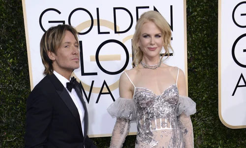 74th Golden Globe Awards   Arrivals jpeg