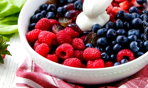 salata de fructe jpeg
