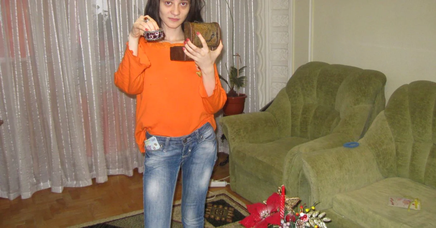 Denisa nu face rabat de la superstiţii pentru ca anul 2010 să fie îmbelşugat.