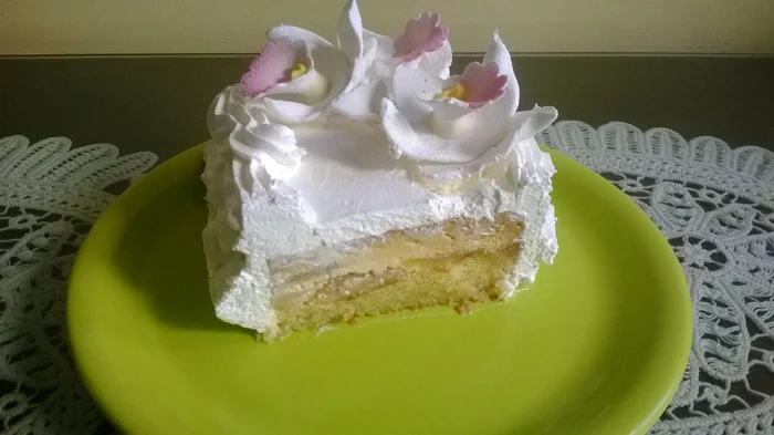 tort cu crema de zahar ars jpeg