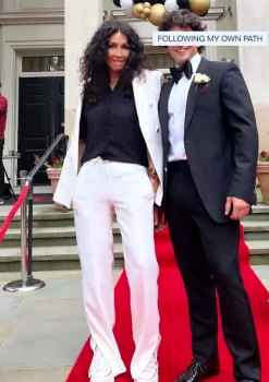 Ayan și Mihaela Rădulescu