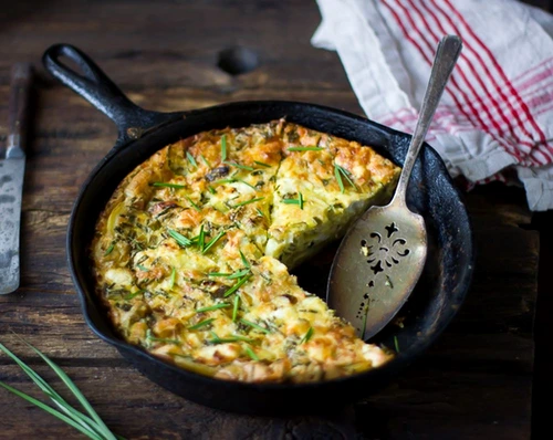 quiche de cartofi noi si usturoi verde jpeg