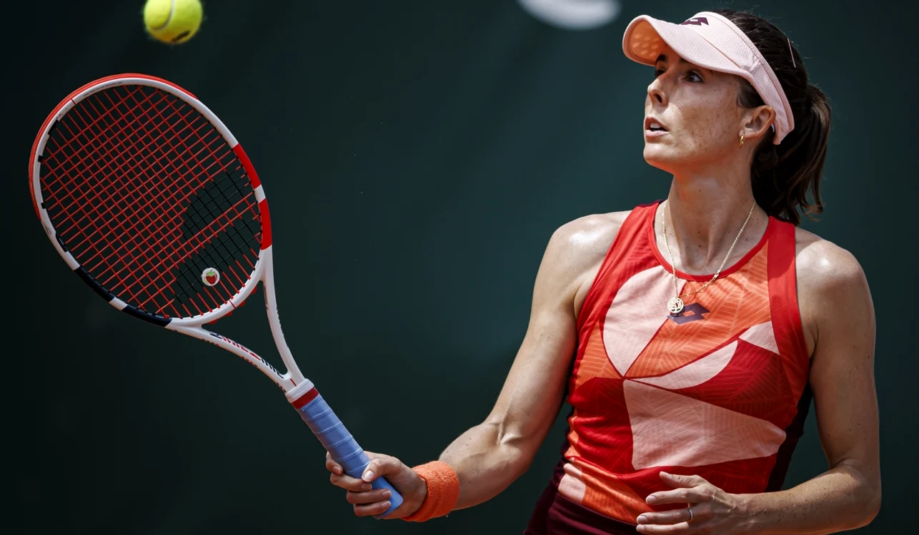 Alizé Cornet a pus punct carierei sale în tenis (FOTO: EPA)
