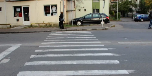 marcaje la trecerile de pietoni din zalau