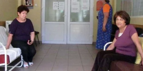  Bolnavii de cancer de la Spitalul Nr. 1 sunt îngrijiţi de trei doctori. Foto: Arhivă. 