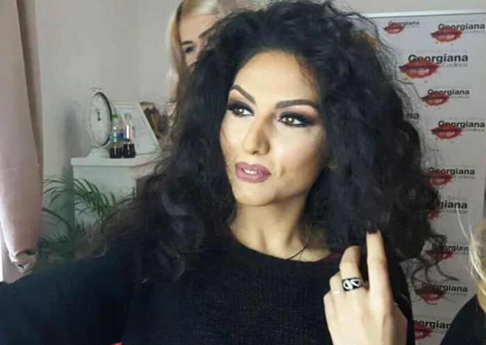 
    Doiniţa Oancea este pentru prima dată în postura de prezentatoare tvfoto: arhiva personală  