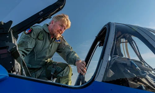 Regele Willem Alexander al Olandei  in costum de pilot   profimedia 0804623706 jpg