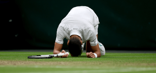 Pudra cu care Novak Djokovic a stârnit controverse la Shanghai. A fost văzut cum și-a băgat-o în buzunare în timpul meciului