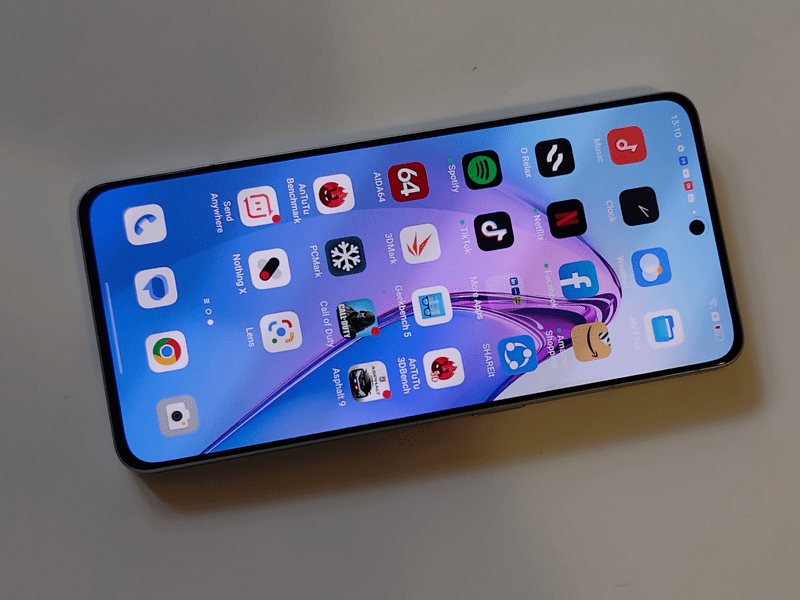 Oppo Reno 8 Pro, smartphone cu aspect premium și autonomie mare [TECH REVIEW]