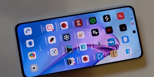 Oppo Reno 8 Pro FOTO Adrian Pogîngeanu jpg