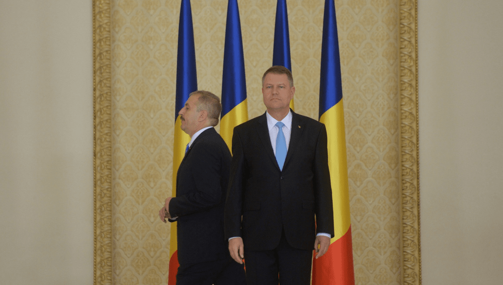 Preşedintele Iohannis i-a ostilizat pe PSD-iști, din dorinţa de a conduce şi guvernul