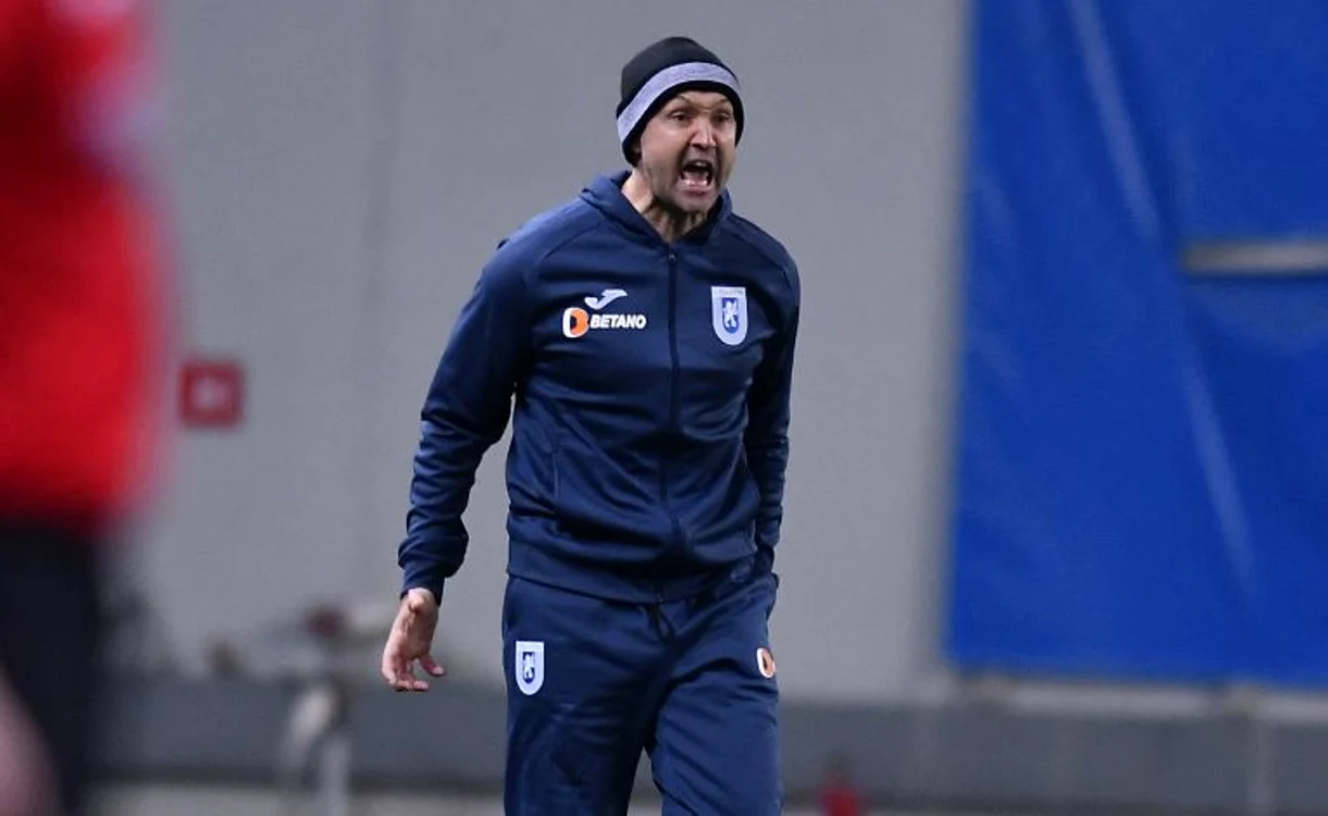 
    Corneliu Papură a antrenat de trei ori Universitatea CraiovaFOTO: Sportpictures.eu  