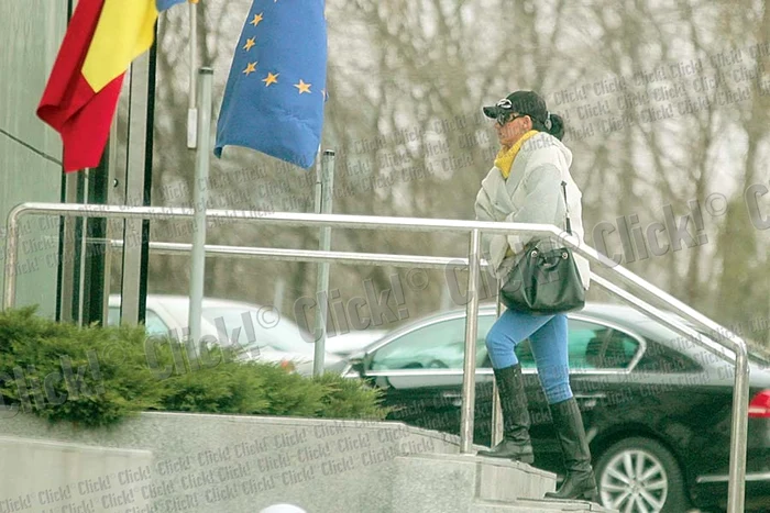 Lavinia şi Ştefan sunt oficial iubiţi din septembrie, dar Click! a prezentat dovezi că cei doi se întâlneau în secret încă din octombrie 2011