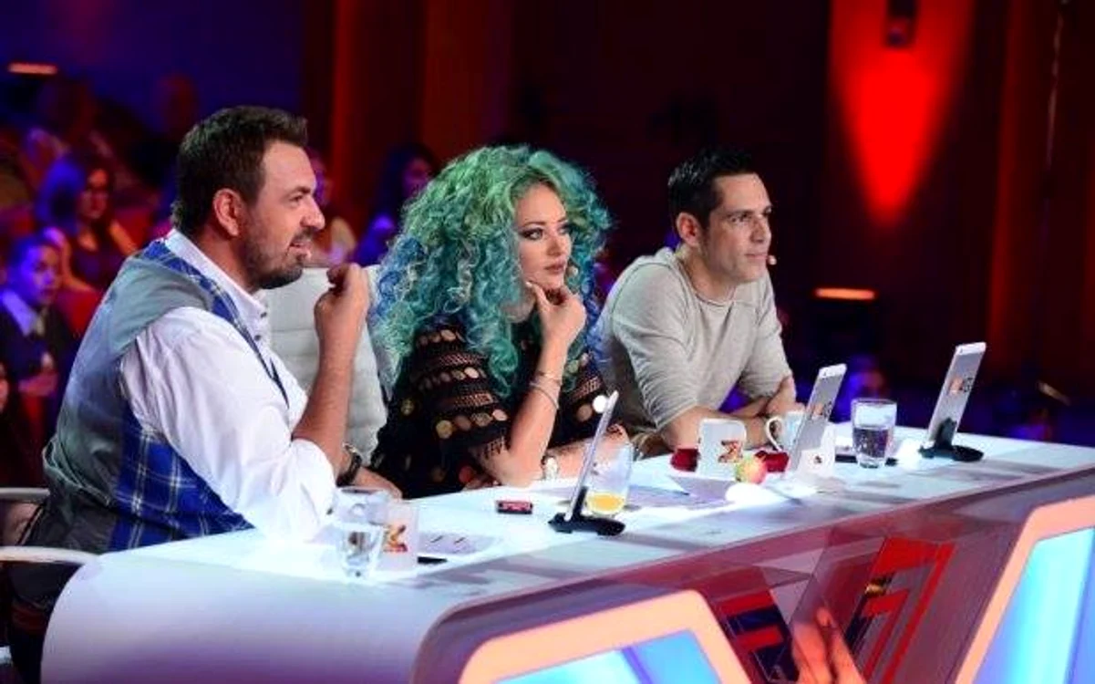 X Factor 2015: Andreea Ienciu i-a ispitit pe jurați cu interpretarea eifoto: captură X Factor