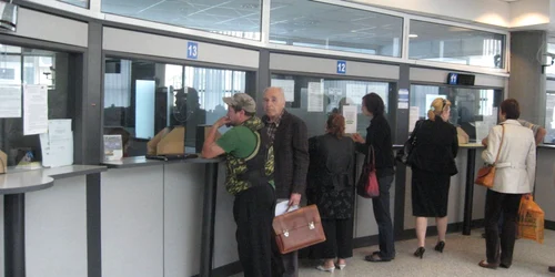 Cine nu achită va fi penalizat