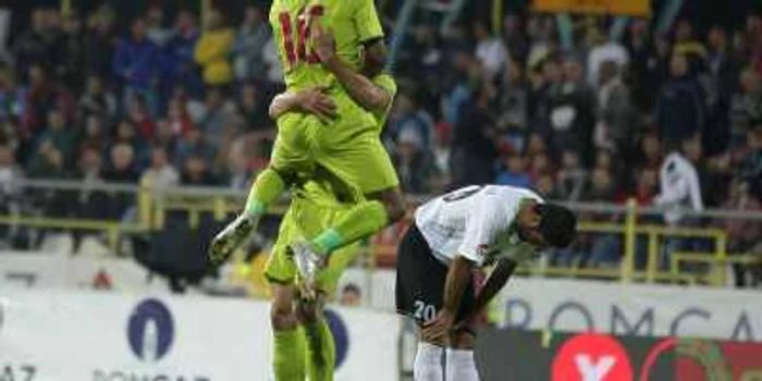 Steaua a făcut o repriză perfectă la Mediaş şi a câştigat cu 4-2