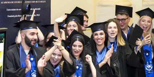 4  studenti jpg