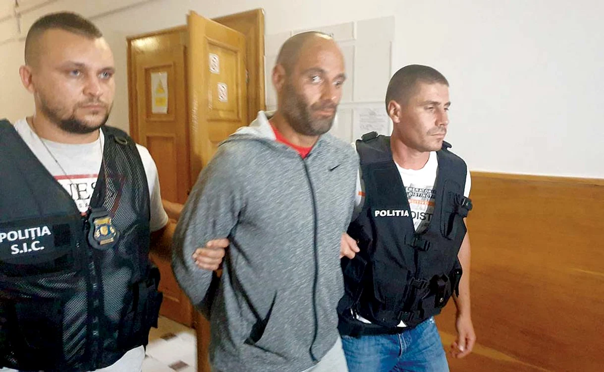 
    Ionel Boldea, zis Arega, a fost arestat pentru 30 de zileFoto: pressalert.ro  