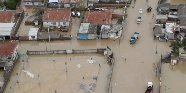 inundatii iran. foto epa-efe