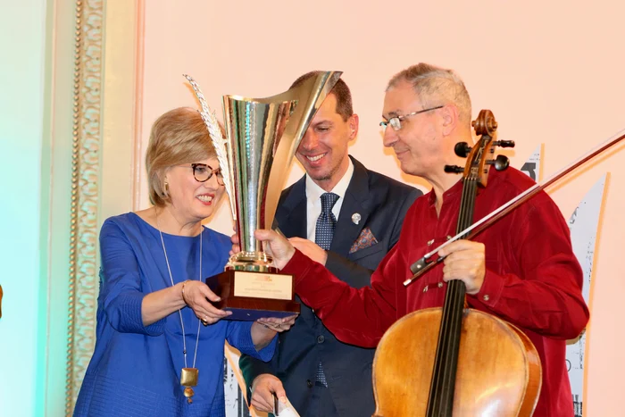  Luminița Arvunescu, Marius Constantinescu și Marin Cazacu Foto Florin Ionescu