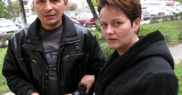 Craiova: EXCLUSIV O femeie nu îşi poate lua copilul mort de la spital