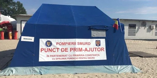 Corturi de prim-ajutor SMURD pe plajele staţiunilor de pe litoral Sursa foto ISU Constanţa