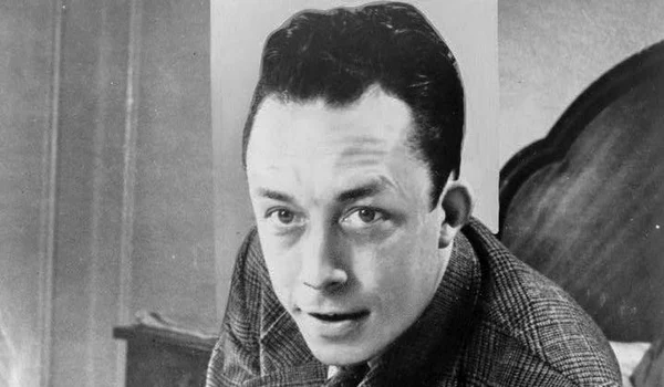  Albert Camus, fotografiat în 1957, după câștigarea Premiului Nobel (© United Press International / Library of Congress)