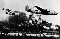 George Enescu, martor al bombardamentului din ’44  „Ardeau oamenii pe acoperiş, unde se refugiaseră  Mai ai noțiunea morții în astfel de momente?” jpeg
